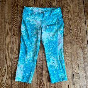 Printed Capri Leggings